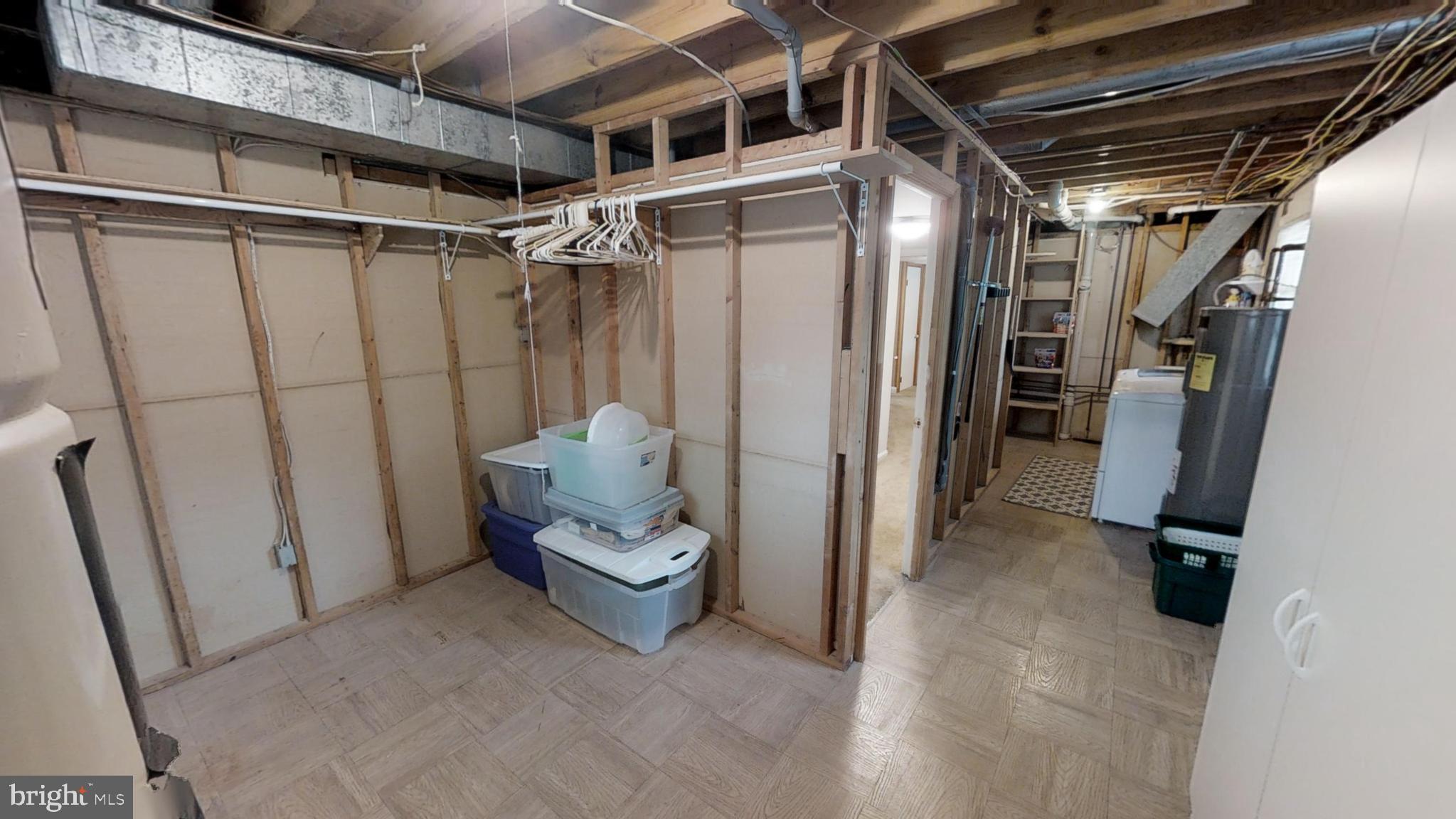511 Scarlet Oak Road La Plata, MD 20646 - Photo 40 of 57 Storage/ Laundry room