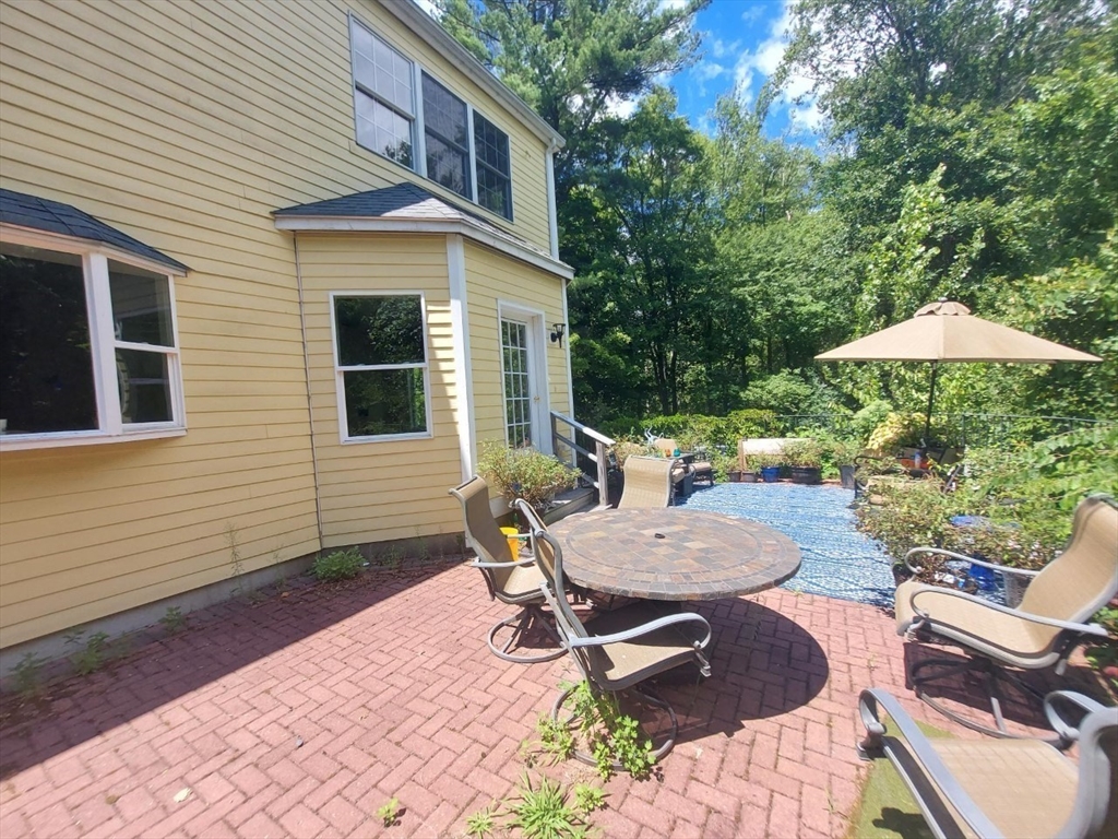 1 Chestnut Street Dover, MA 02030 - Photo 16 of 16