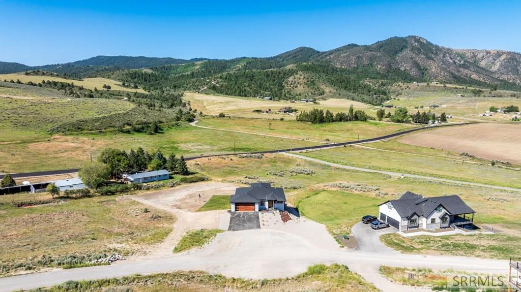 9675 Violet Way Lava Hot Springs, ID 83246 - Photo 4 of 48