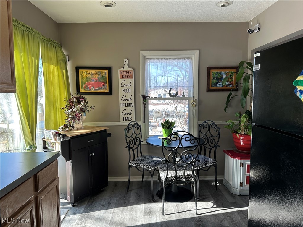 381 Baldwin Road Akron, OH 44312 - Photo 8 of 18 Dining area with plenty of natural light