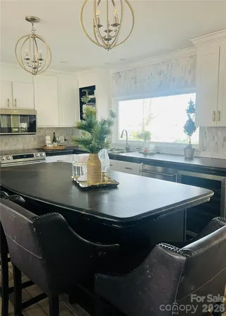 $1,395,000 | 21510 Norman Shores Drive, Cornelius, NC 28031