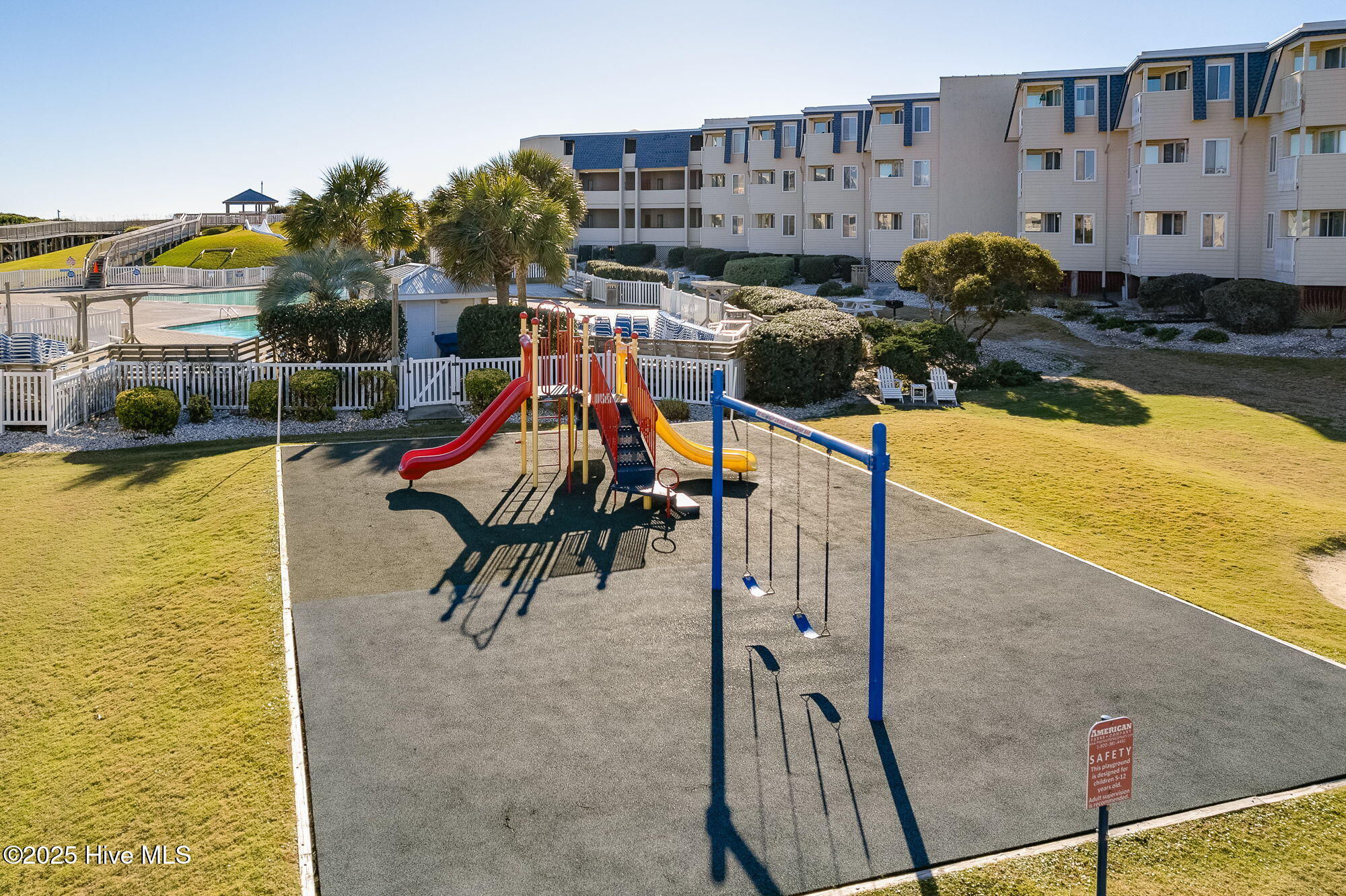 1904 East Fort Macon Road, Unit 236 Atlantic Beach, NC 28512 - Photo 26 of 32 36-web-or-mls-apatb-unit-L236-33