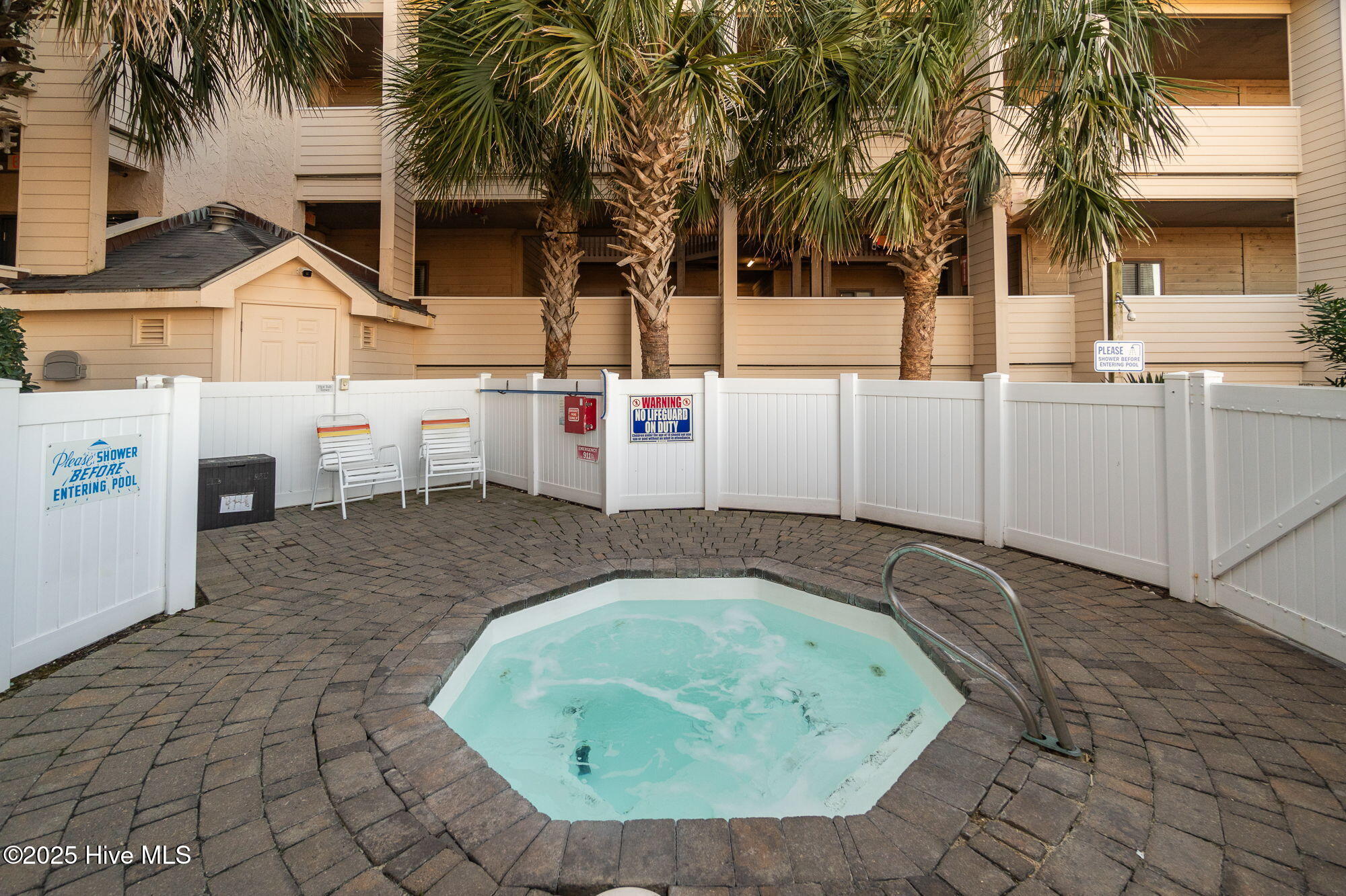 1904 East Fort Macon Road, Unit 236 Atlantic Beach, NC 28512 - Photo 29 of 32 40-web-or-mls-apatb-unit-L236-36