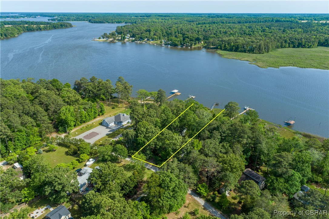 310 River Rd Circle Saluda, VA 23149 - Photo 3 of 48 Gallery Image 3