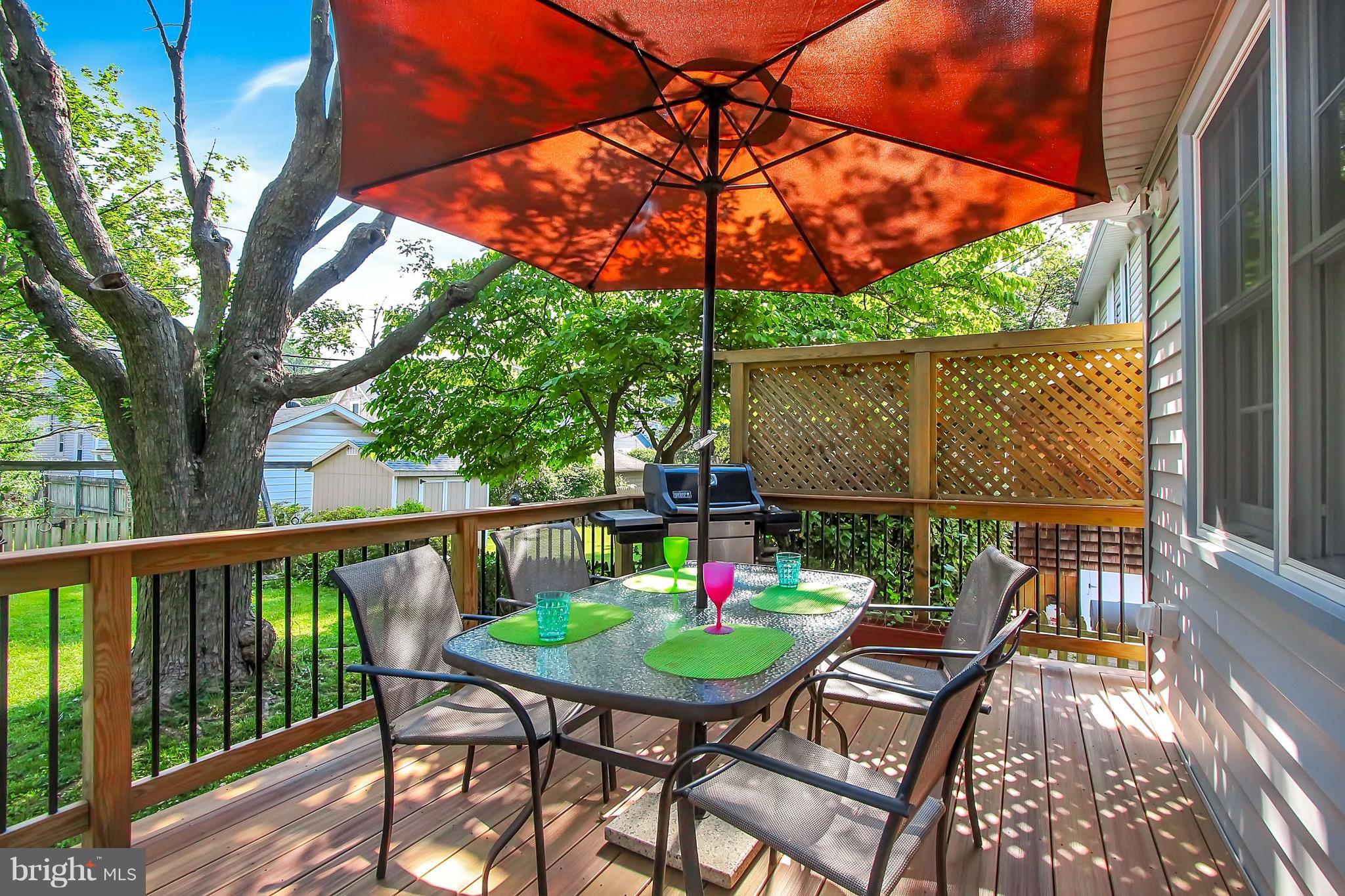 600 Murdock Road Baltimore, MD 21212 - Photo 15 of 30 a view of a chairs and table in the patio