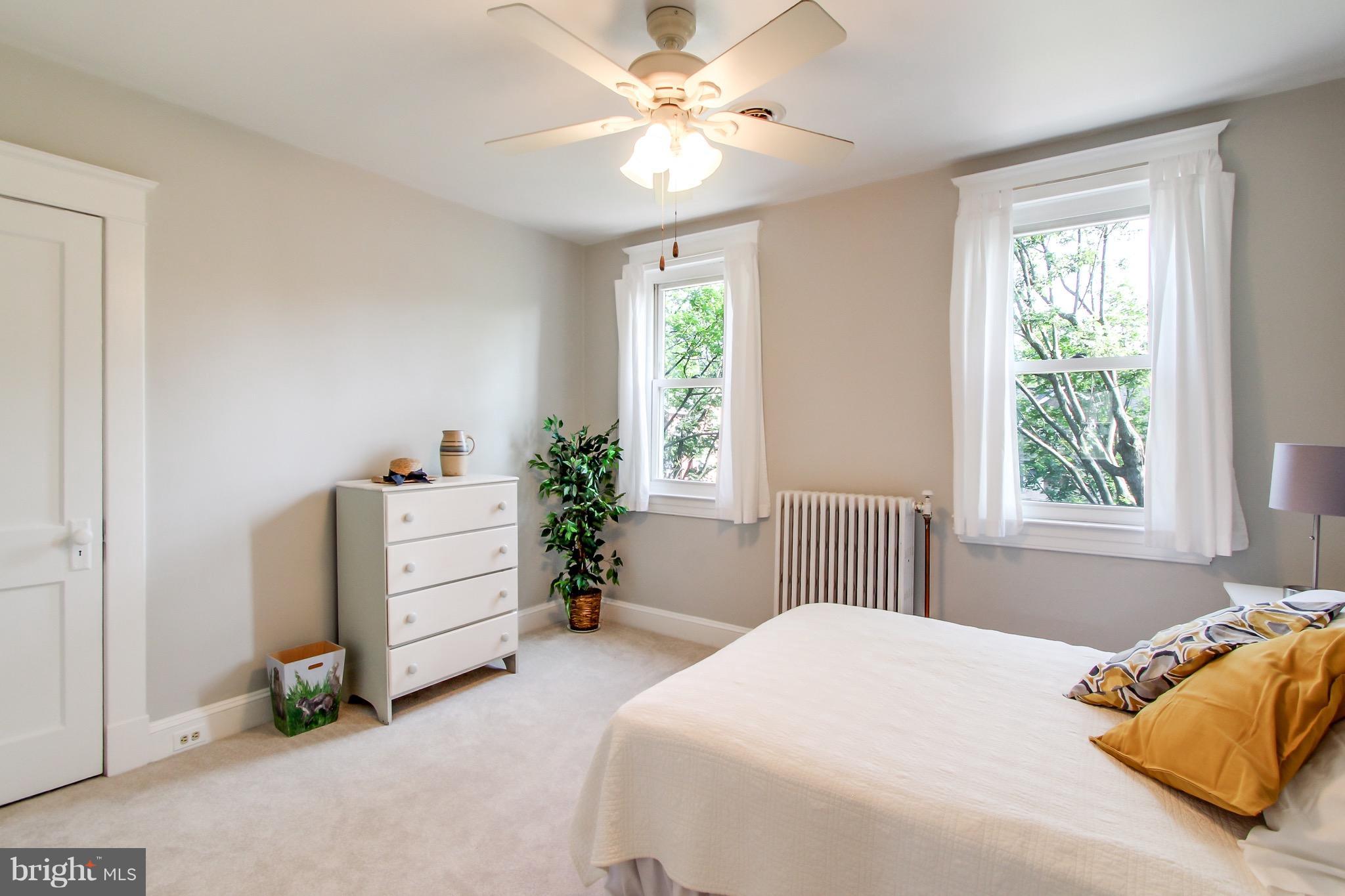 600 Murdock Road Baltimore, MD 21212 - Photo 21 of 30 a bedroom with a bed and a window