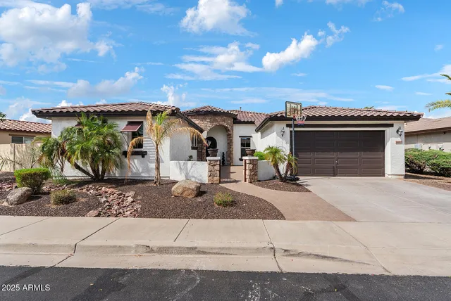 $949,000 | 6602 South Bridal Vail Drive, Gilbert, AZ 85298