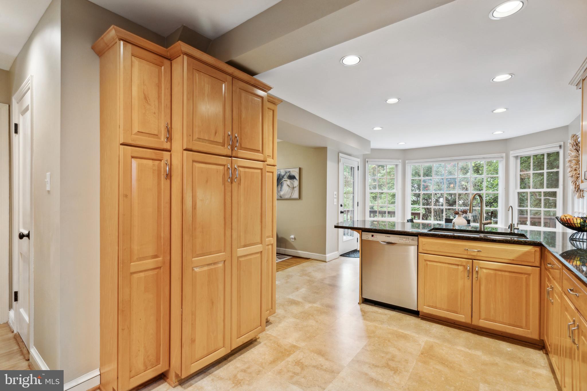 8900 Melwood Road Bethesda, MD 20817 - Photo 15 of 46 Gallery Image 15