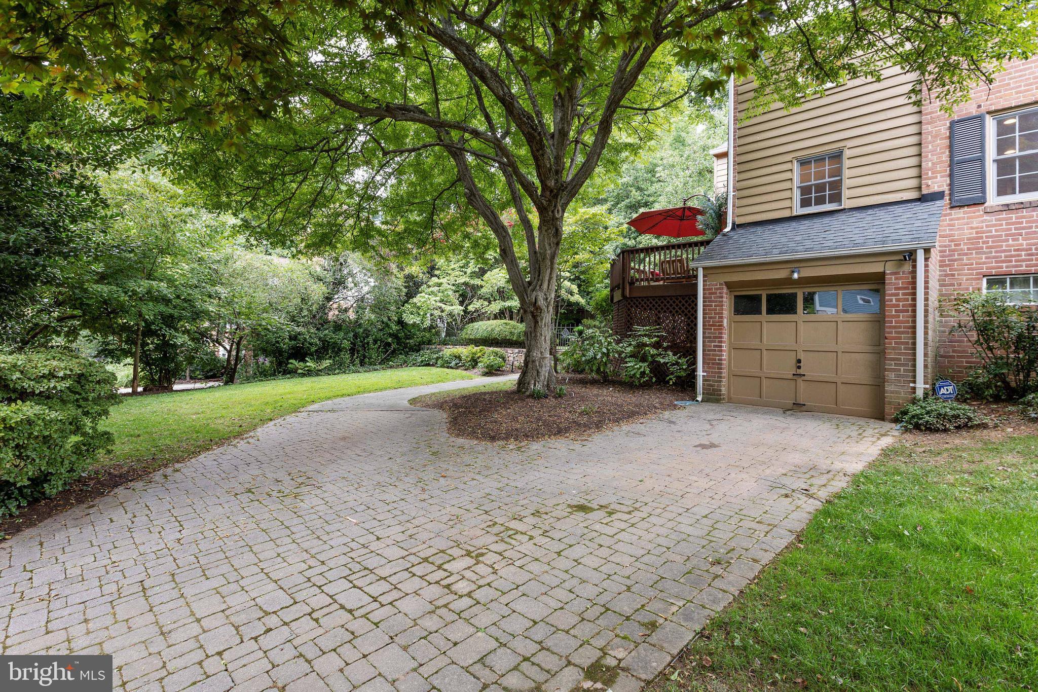 8900 Melwood Road Bethesda, MD 20817 - Photo 3 of 46 Gallery Image 3