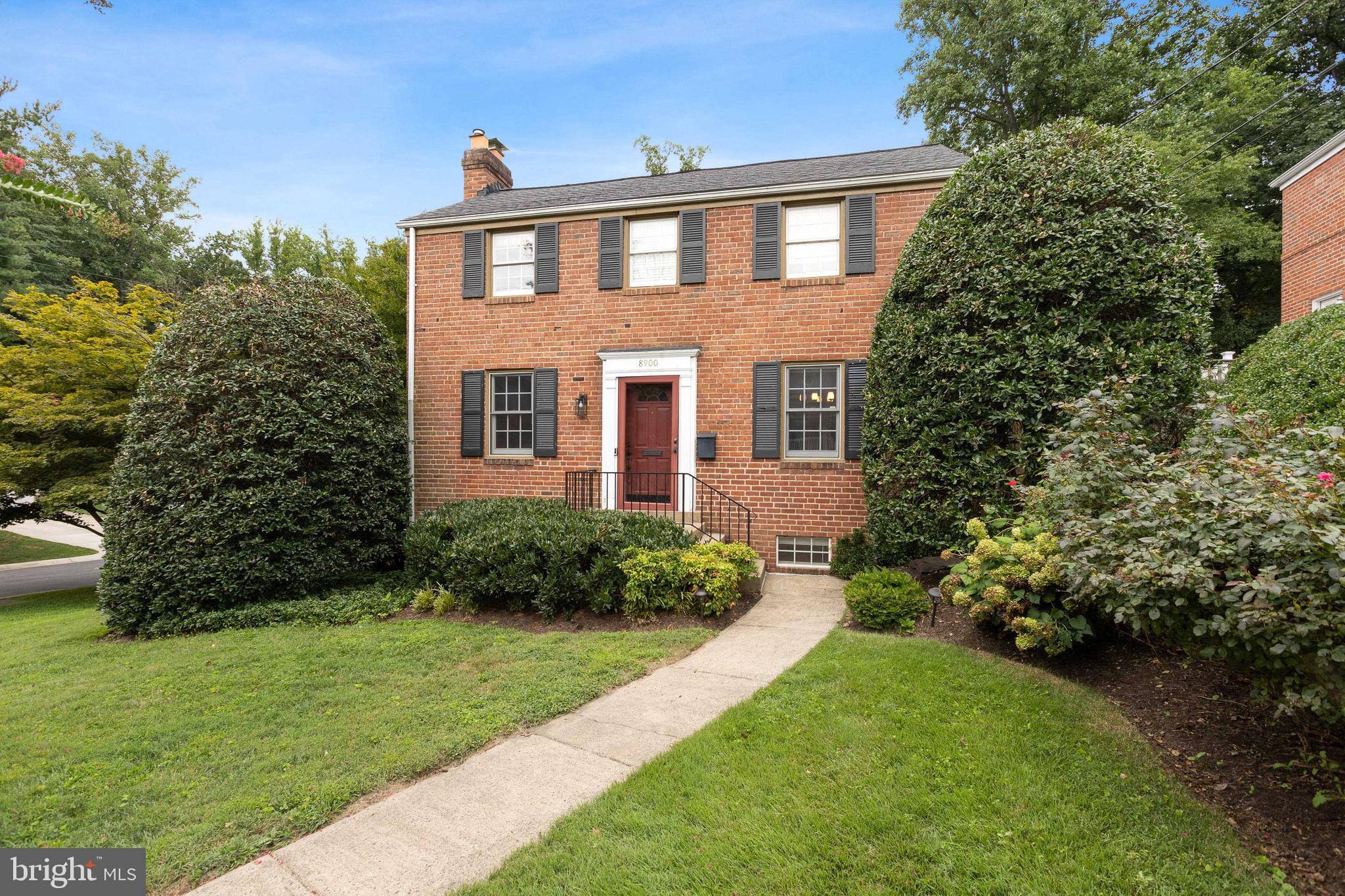 8900 Melwood Road Bethesda, MD 20817 - Photo 4 of 46 Gallery Image 4