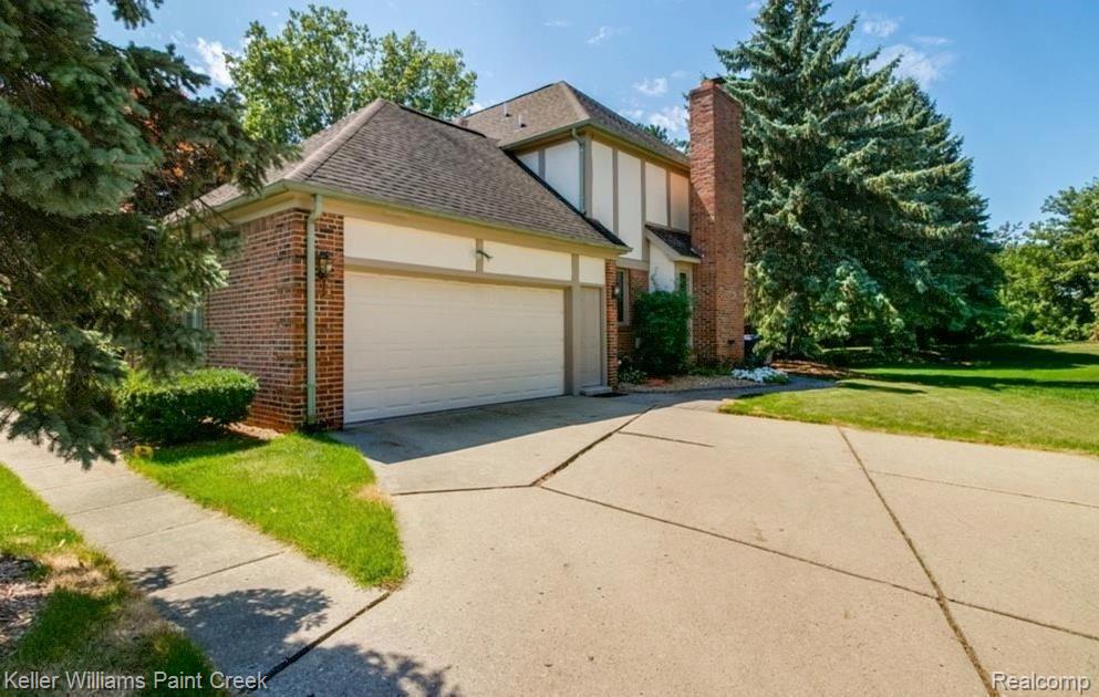 1187 Chaffer Drive Rochester Hills, MI 48306 - Photo 3 of 33