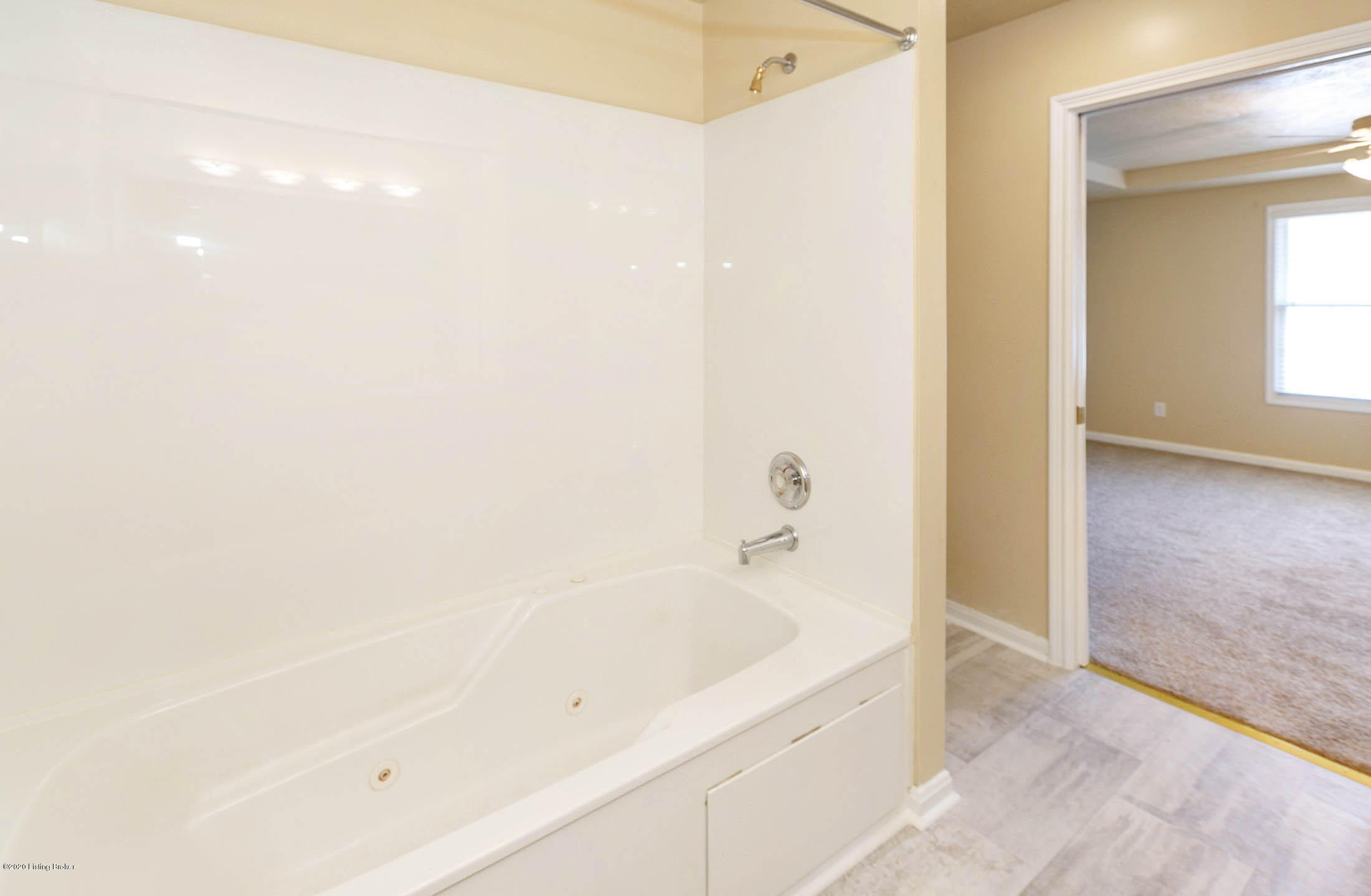 8003 Kellerman Road Louisville, KY 40219 - Photo 13 of 38 Master bathroom