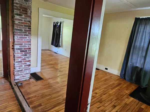 $129,900 | 71 River Side Avenue, Lisbon, NH 03585