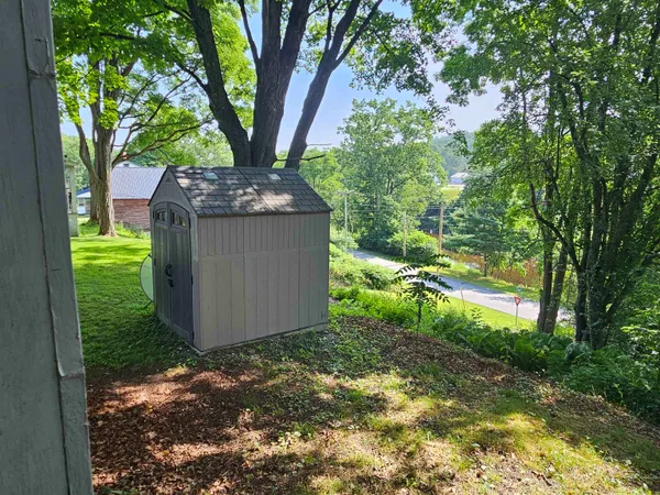 $129,900 | 71 River Side Avenue, Lisbon, NH 03585