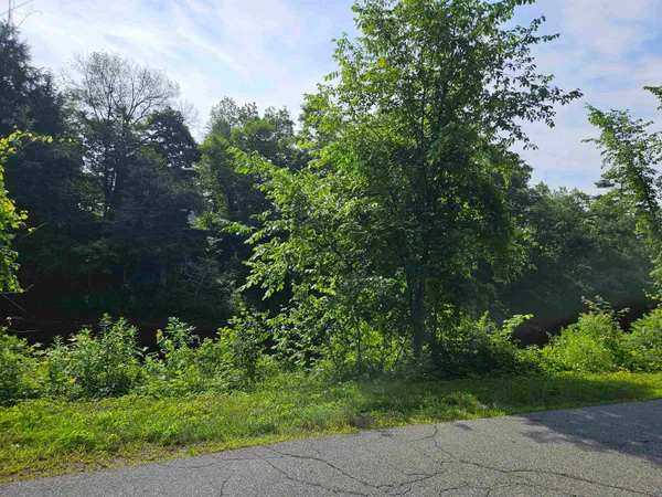 $129,900 | 71 River Side Avenue, Lisbon, NH 03585