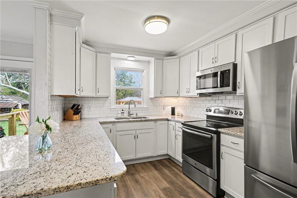 1917 Oak Ridge Road Oak Ridge, NC 27310 - Photo 8 of 27 Gallery Image 8