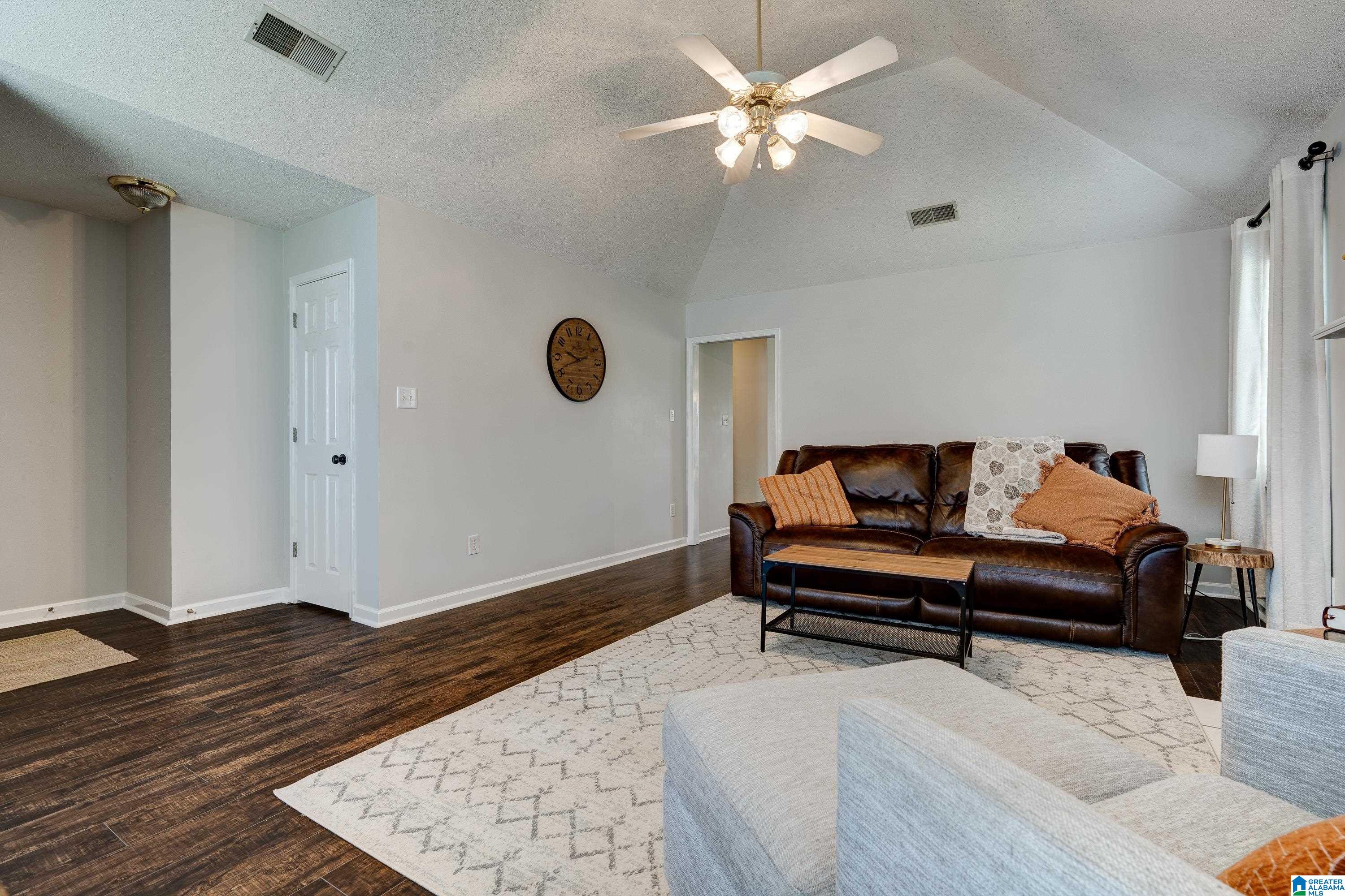 173 Stonebridge Circle Pelham, AL 35124 - Photo 8 of 26