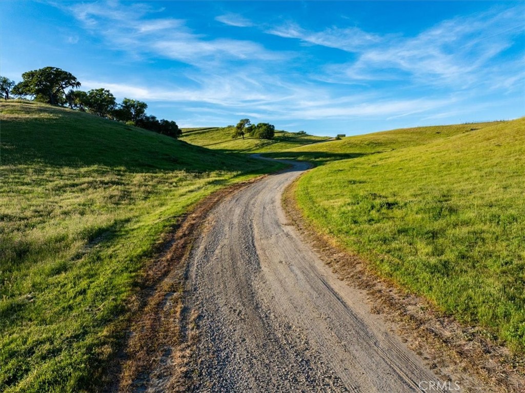 1730 Sutliff Road San Miguel, CA 93451 - Photo 35 of 57