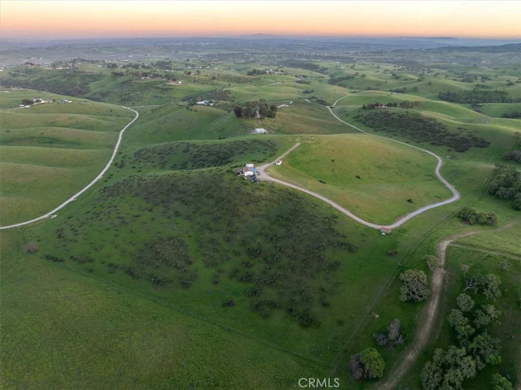 1730 Sutliff Road San Miguel, CA 93451 - Photo 50 of 57 a view of a city