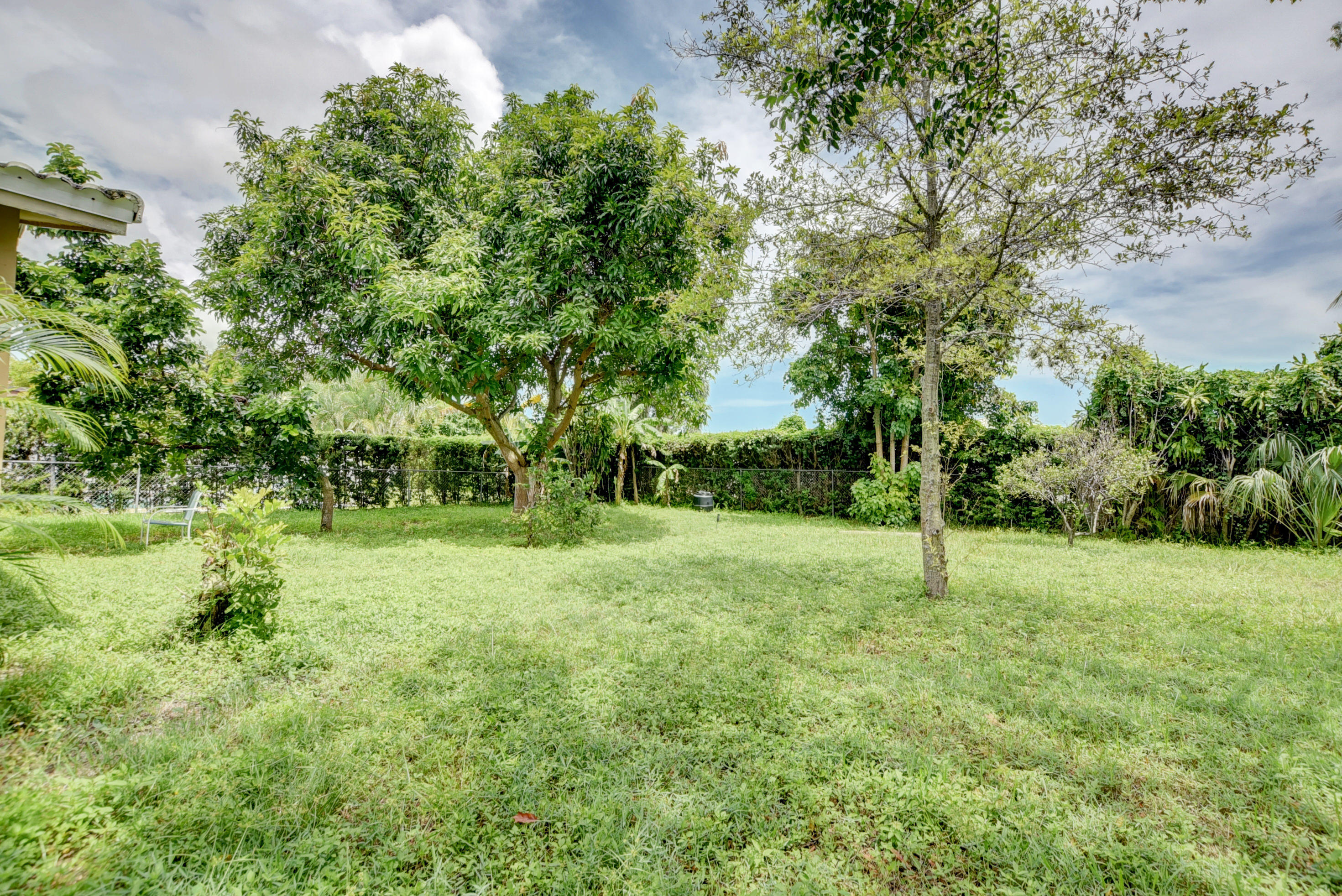 1100 Northwest 12th Avenue Boca Raton, FL 33486 - Photo 16 of 18 1100 NW 12_23