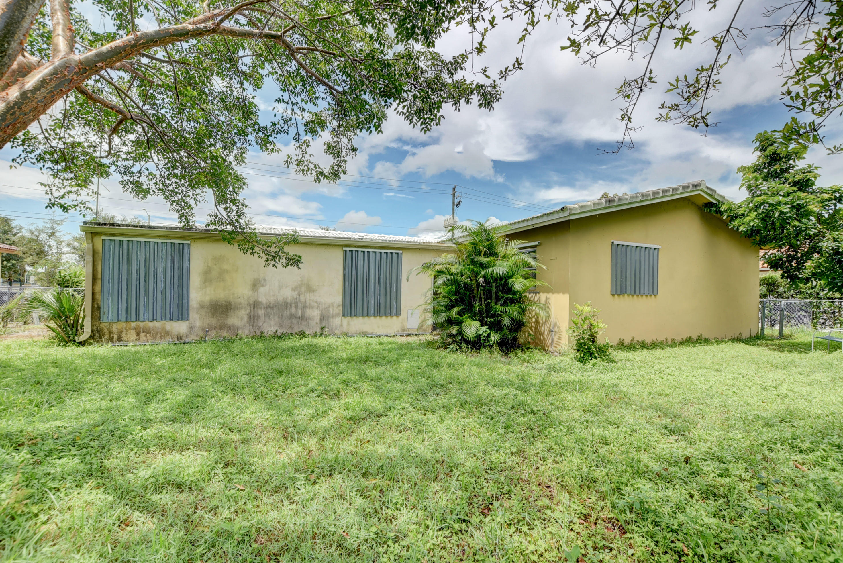 1100 Northwest 12th Avenue Boca Raton, FL 33486 - Photo 18 of 18 1100 NW 12_25