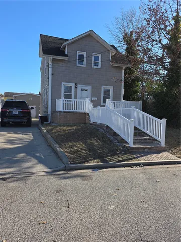 $3,700 | 1075 Harrison Street, Uniondale, NY 11553