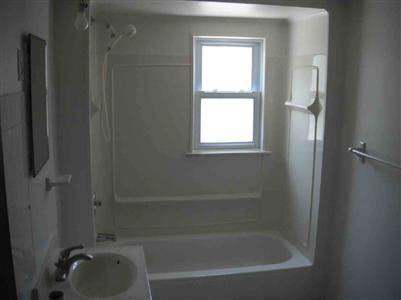 2816 Hartline Drive Rochester, MI 48309 - Photo 9 of 11 20136409-8.JPG