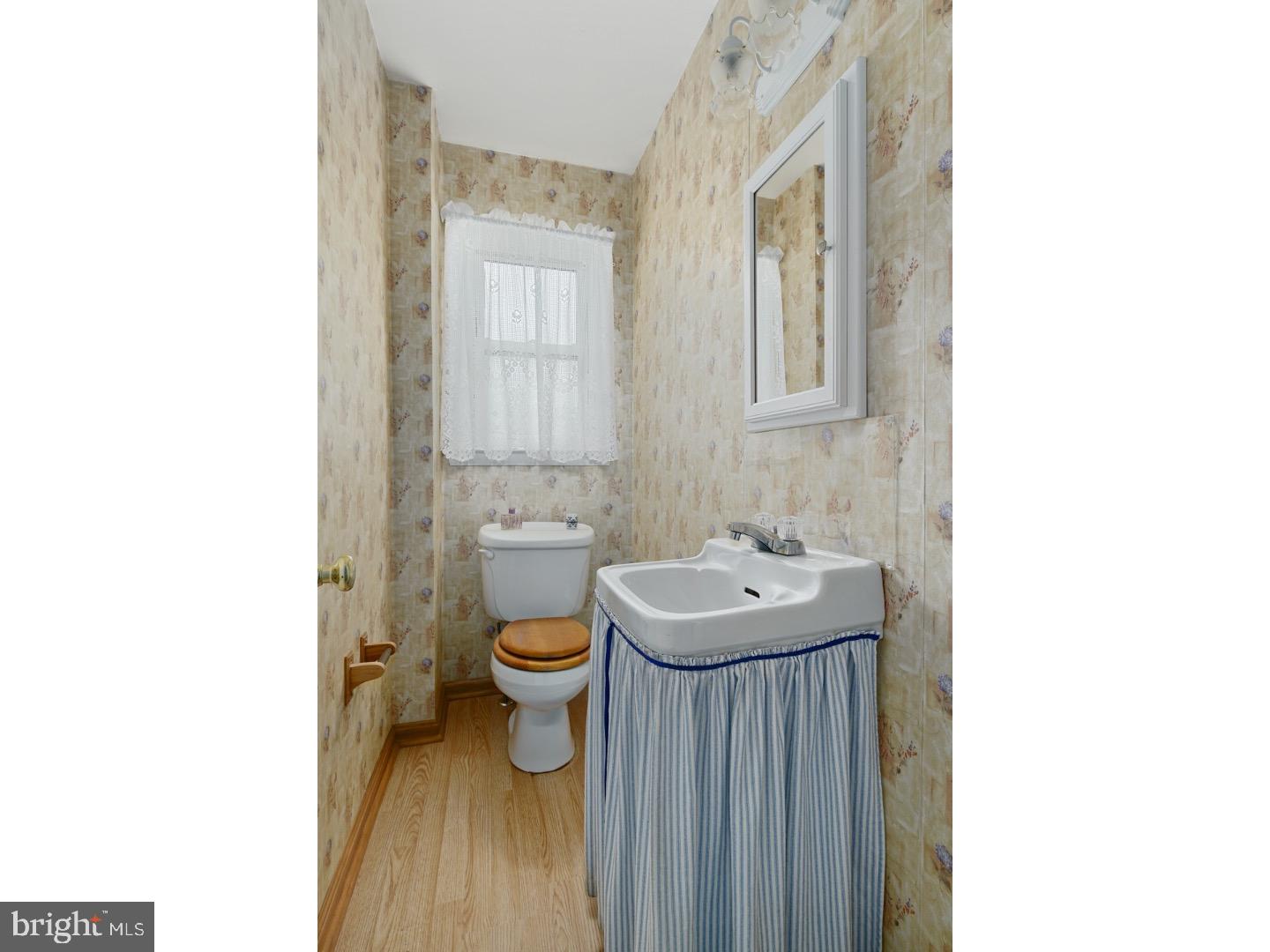 14 Winding Way Road Stratford, NJ 08084 - Photo 11 of 18