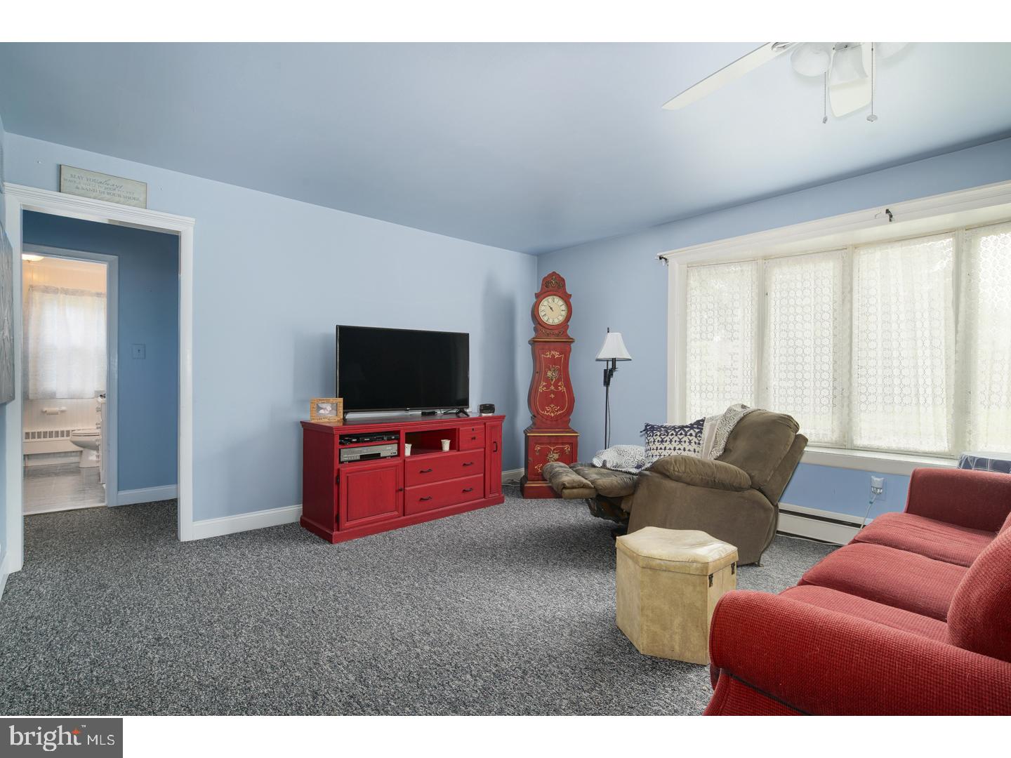 14 Winding Way Road Stratford, NJ 08084 - Photo 4 of 18
