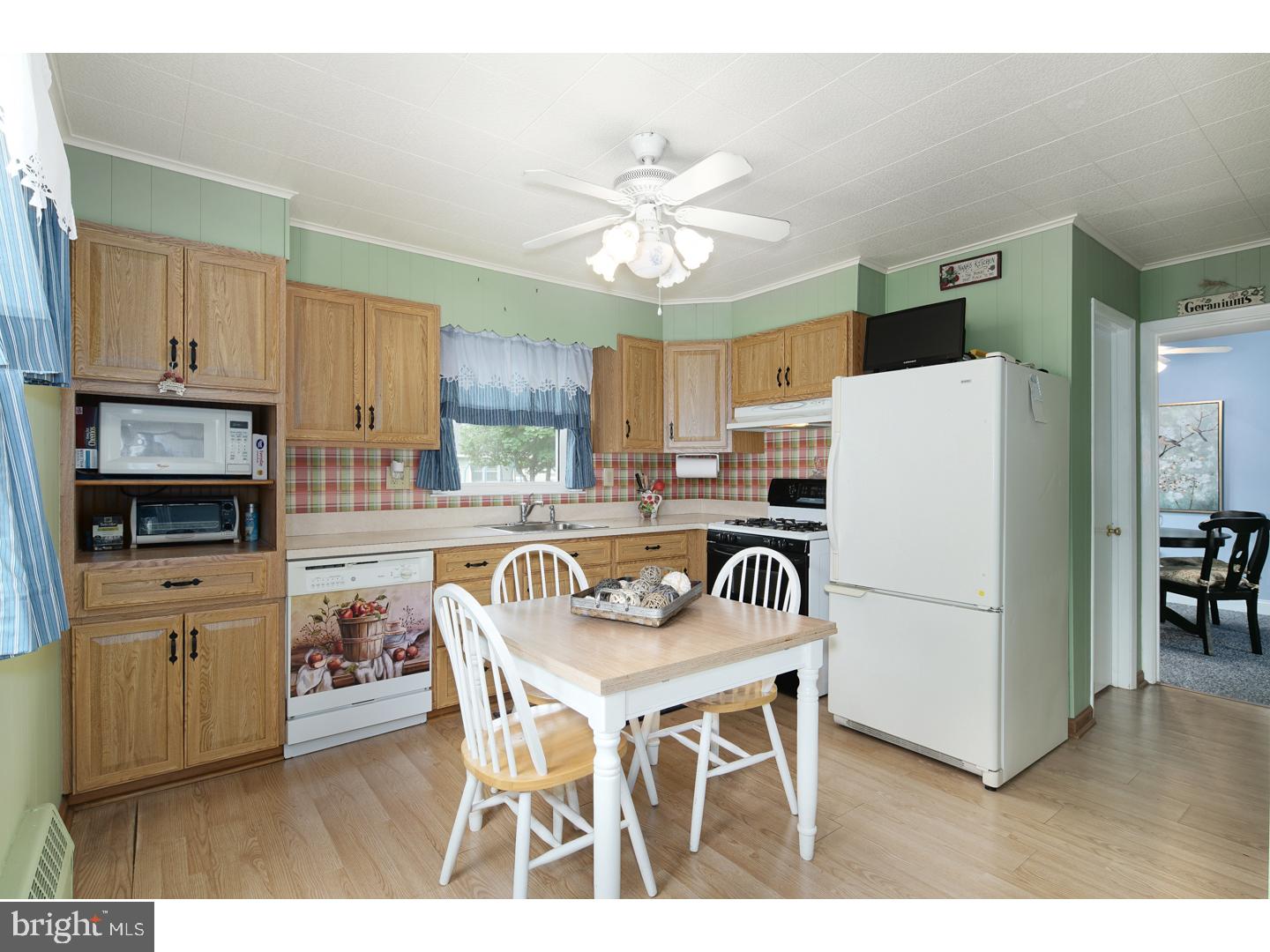 14 Winding Way Road Stratford, NJ 08084 - Photo 7 of 18