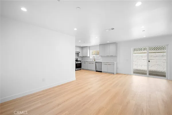 $3,500 | 6829 Agnes Avenue, North Hollywood, CA 91605