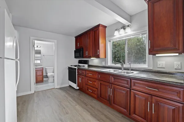 $679,000 | N55W34691 Lake Drive, Oconomowoc, WI 53066