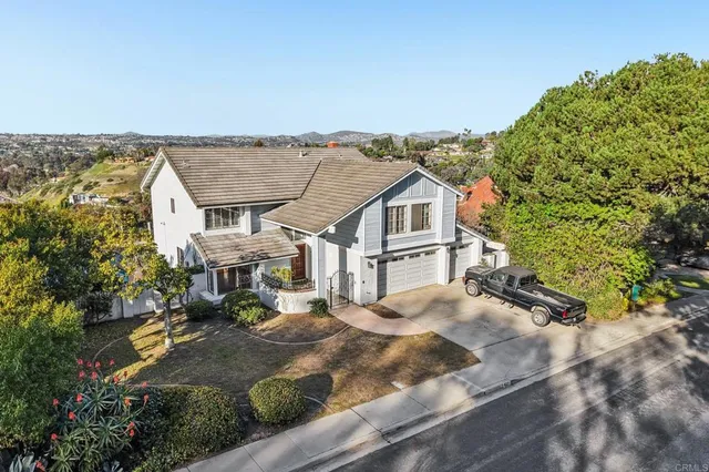 $1,199,900 | 927 Rawhide Court, Bonita, CA 91902