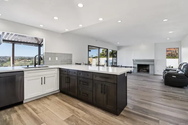 $1,199,900 | 927 Rawhide Court, Bonita, CA 91902