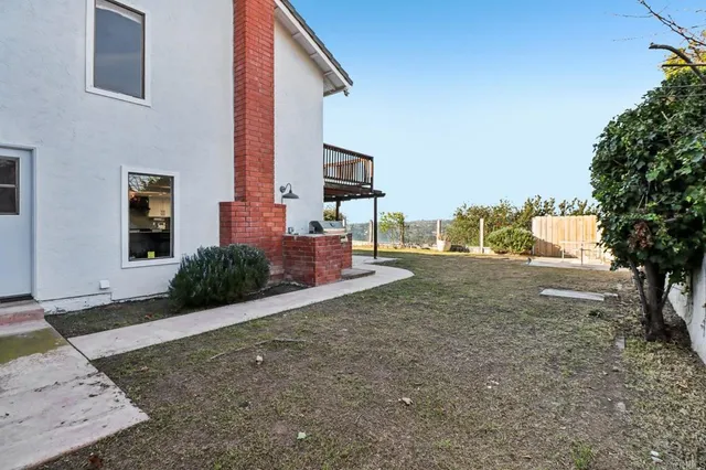 $1,199,900 | 927 Rawhide Court, Bonita, CA 91902