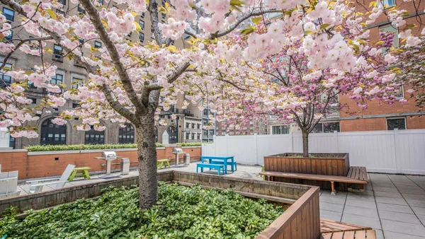 $3,959 | 305 West 50th Street, Unit 14N | Hell's Kitchen