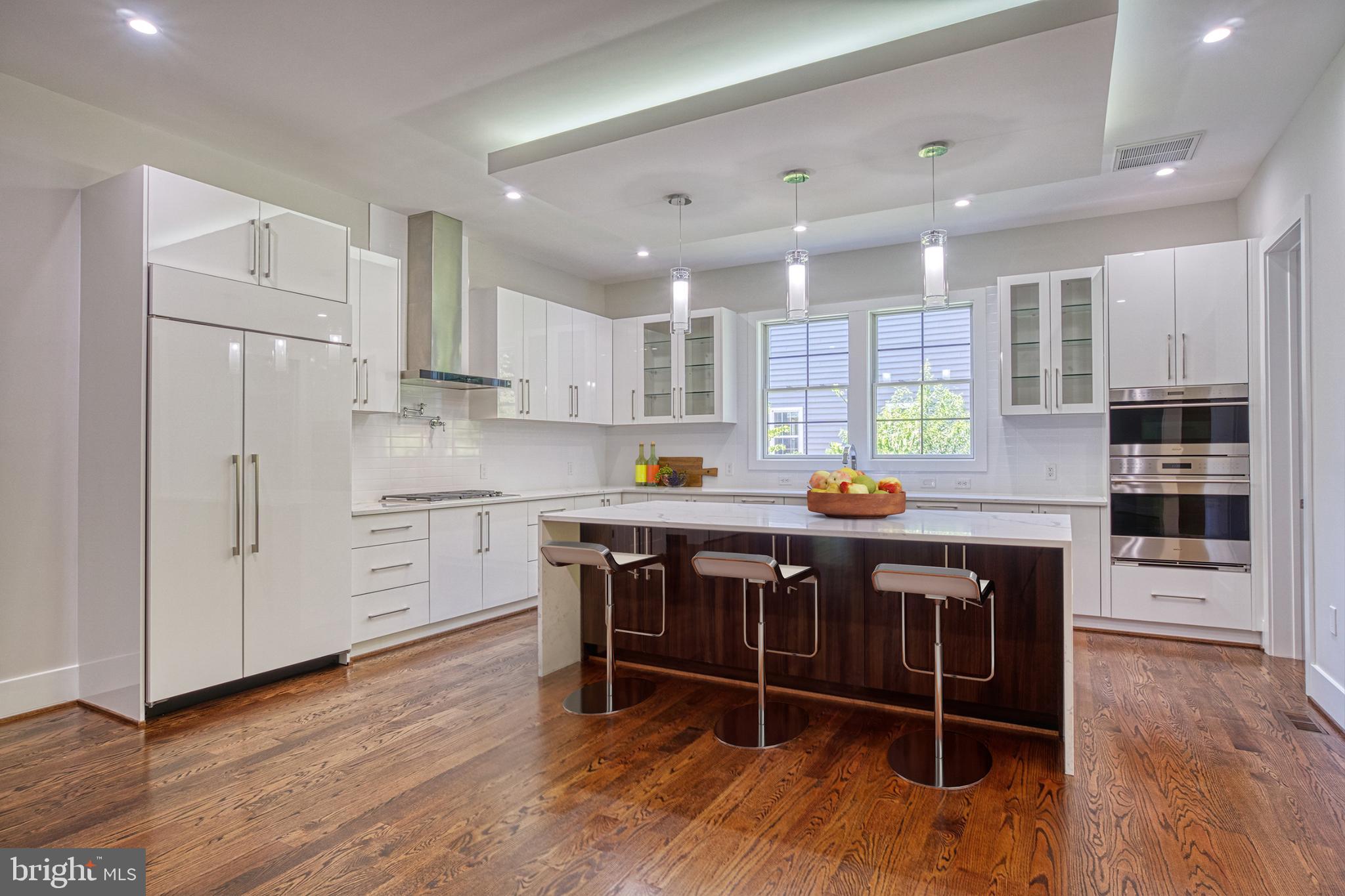 7419 Nigh Road Falls Church, VA 22043 - Photo 4 of 50 Kitchen includes top of the line appliances