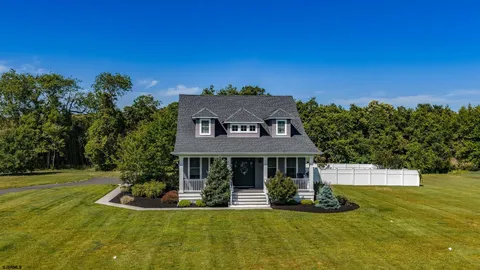 $865,000 | 19 Queen Anne Court, Ocean View, NJ 08230