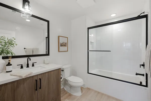 $1,349,000 | 1107 Catania Court, Unit 203, Encinitas, CA 92024