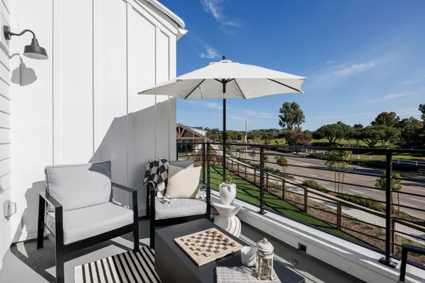 $1,349,000 | 1107 Catania Court, Unit 203, Encinitas, CA 92024