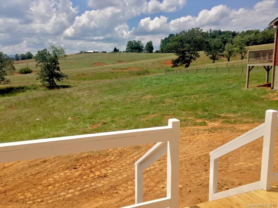 9 Pilgrims Path Path Leicester, NC 28748 - Photo 2 of 7 Gallery Image 2