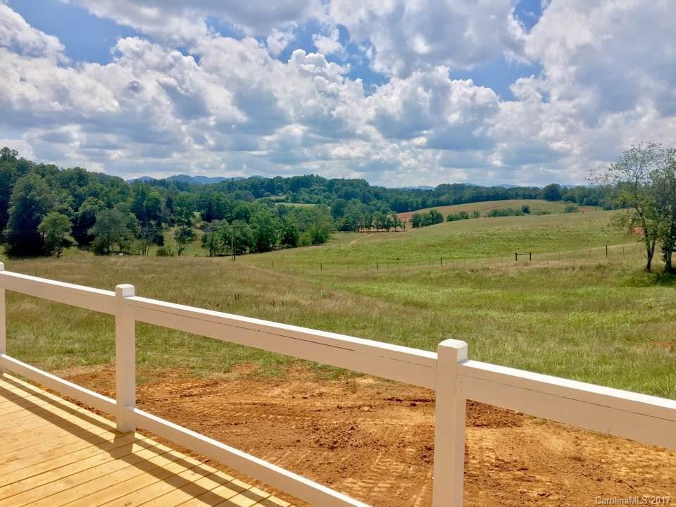 9 Pilgrims Path Path Leicester, NC 28748 - Photo 4 of 7 Gallery Image 4