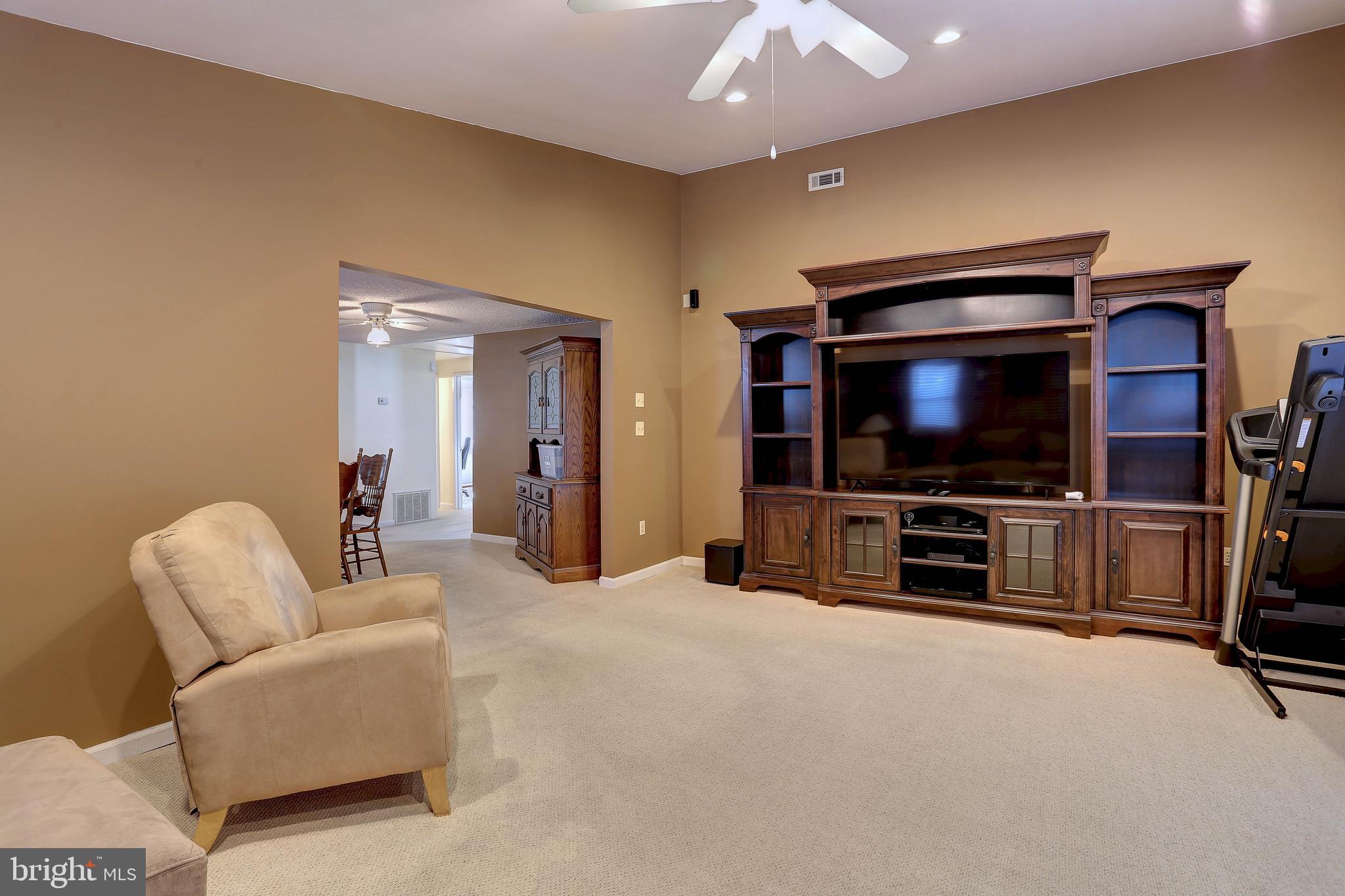 2428 Zion Road Halethorpe, MD 21227 - Photo 15 of 35 Gallery Image 15