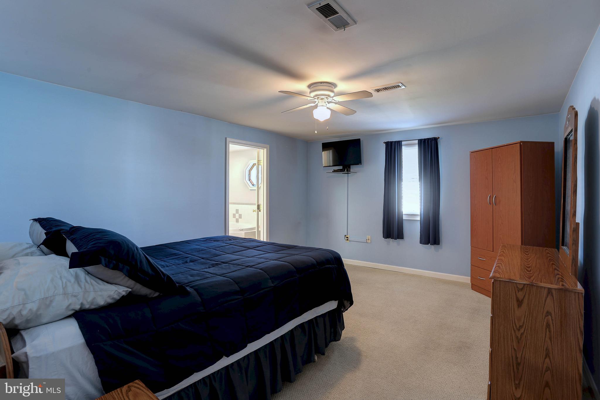 2428 Zion Road Halethorpe, MD 21227 - Photo 21 of 35 Master Bedroom