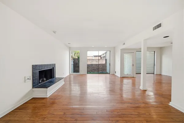 $379,000 | 1107 Jackson Boulevard, Unit A, Houston, TX 77006