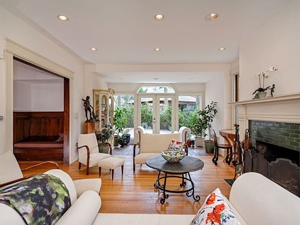 20 Woodside Road Newton, MA 02460 - Photo 3 of 26