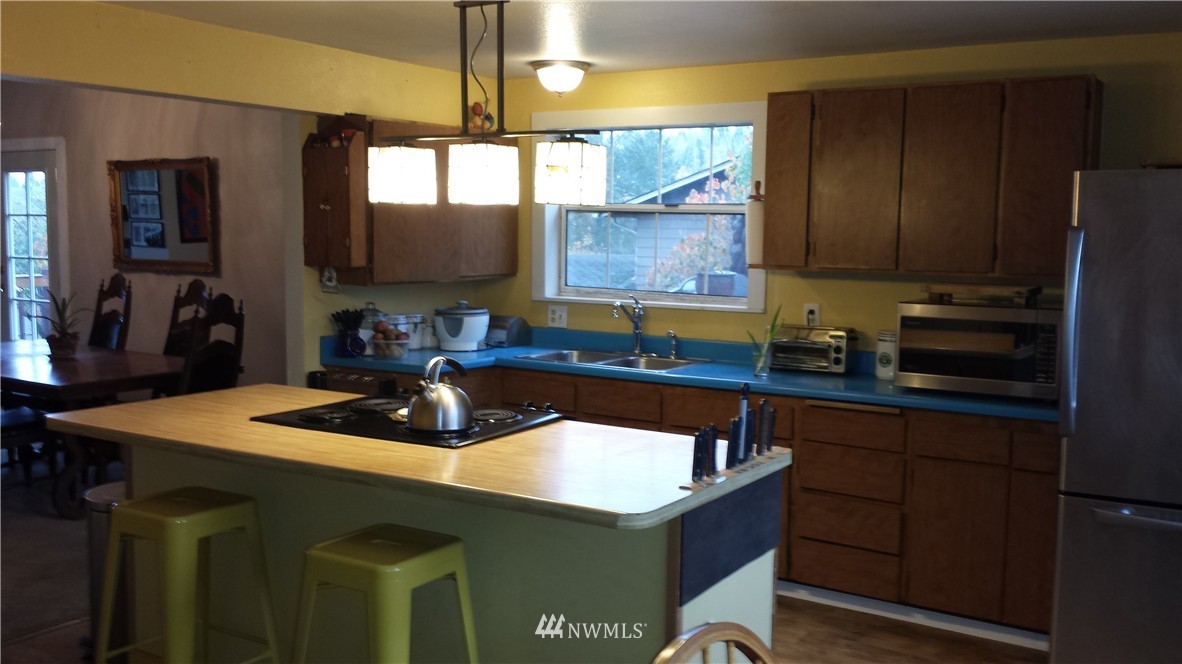 513 South 15th Street Renton, WA 98055 - Photo 3 of 10