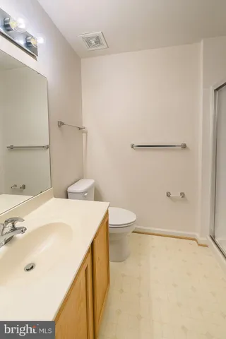 $2,700 | 11321 Amberlea Farm Drive, North Potomac, MD 20878