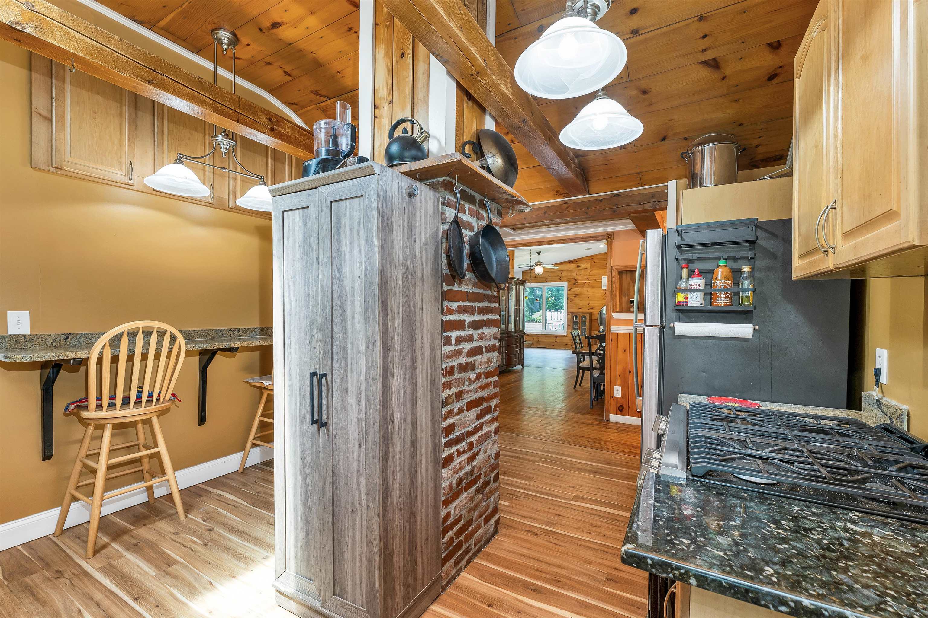 62 Lane Road Derry, NH 03038 - Photo 5 of 50