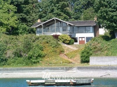22727 Kingsbury Road Southwest Vashon, WA 98070 - Photo 1 of 1 Gallery Image 1